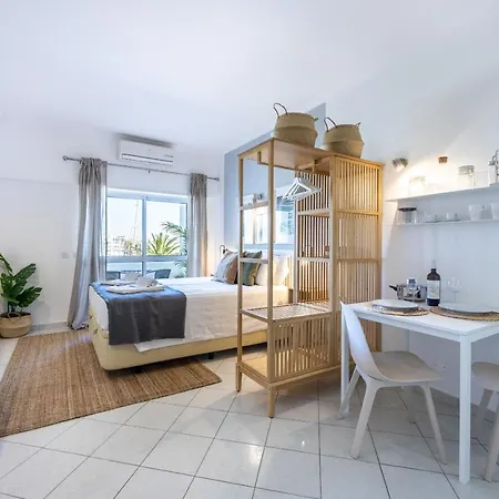 Apartment Studio Marina View By Seewest *